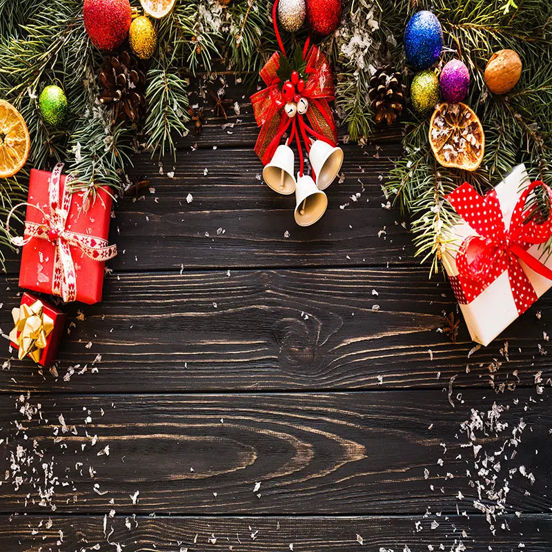 Pillow_Cover_Backdrops_Dark_wood_with_Presents-pob-backdrops