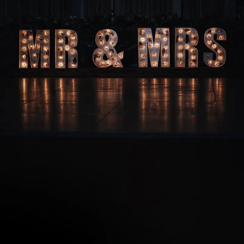 Pillow_Cover_Backdrops_mr_and_mrs-pob-backdrops